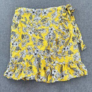 MIXIT Floral Wrap Skirt Yellow, White, Black Size 4 100% Rayon Ruffled